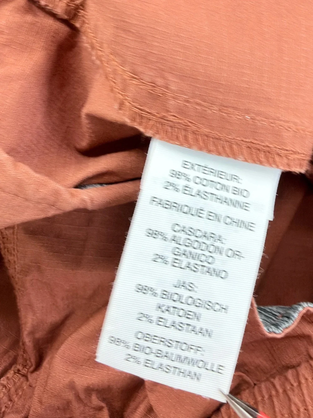 Vuori Men's Ripstop Shorts burnt orange terracotta color size XL 8” inseam